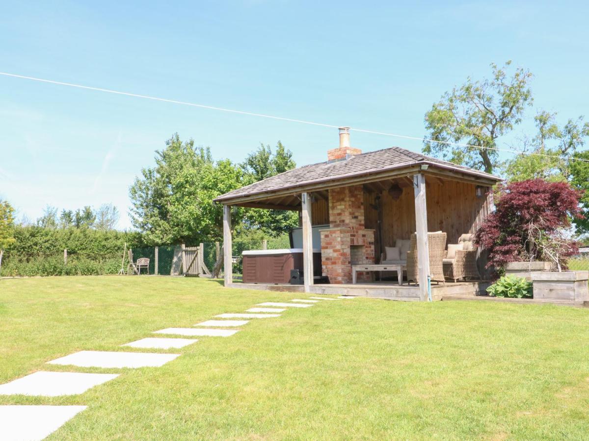 The Little Paddock Villa Malmesbury Buitenkant foto